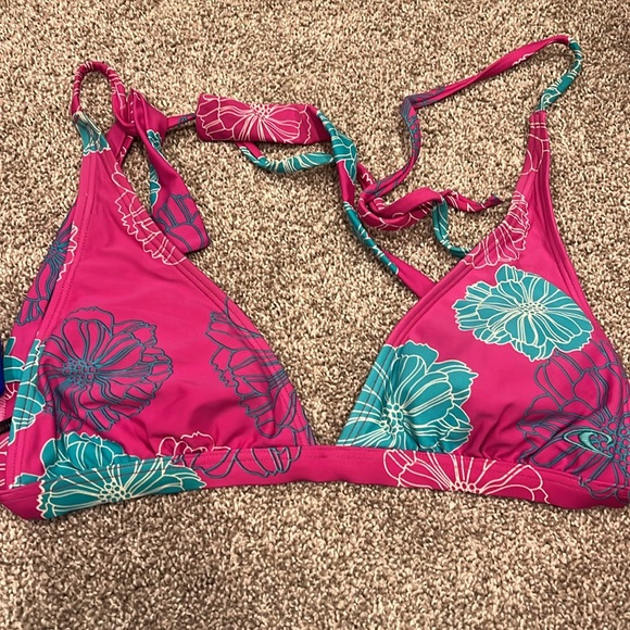 Two bikini sets - Picture 4 of 6